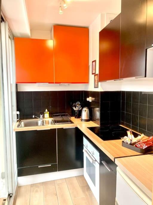 Lumineux Et Cosy, Avec Parking, 2 Mn Gare, 2Mn Muse, 5Mn Centre Apartment Metz Exterior photo